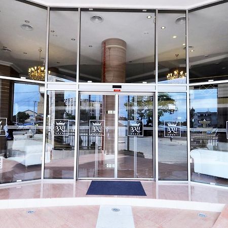 Benin Royal Hotel Котону Екстериор снимка