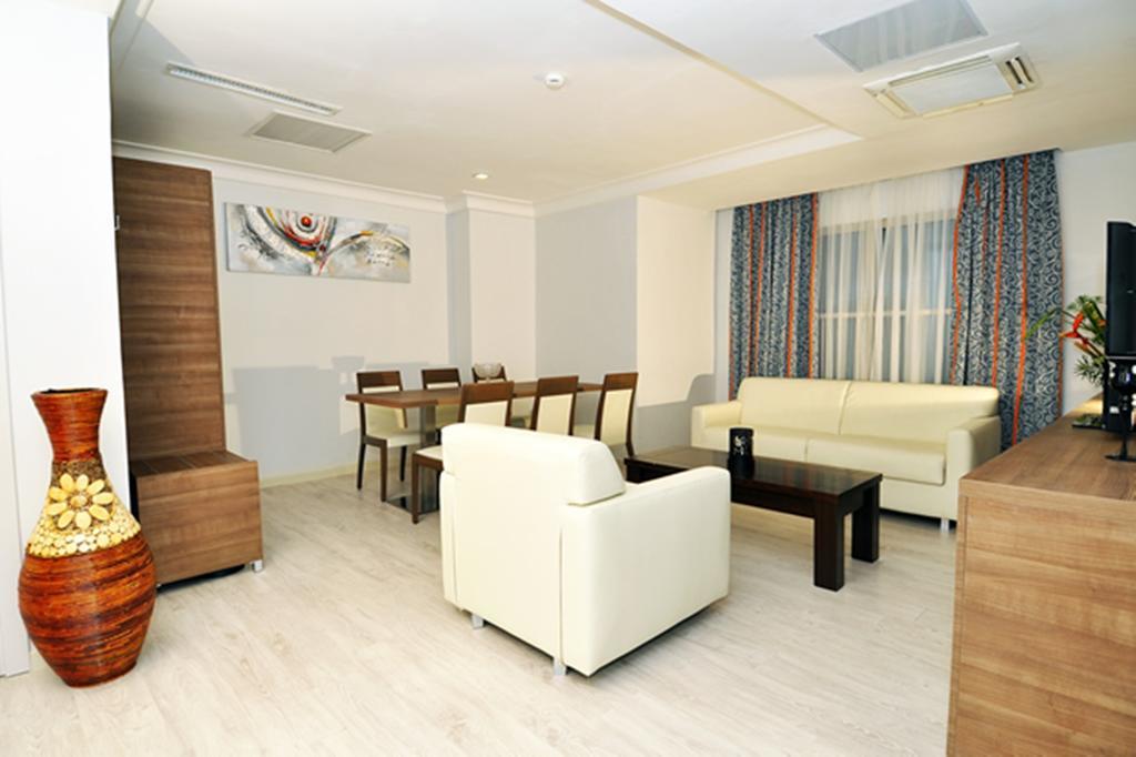 Benin Royal Hotel Котону Стая снимка