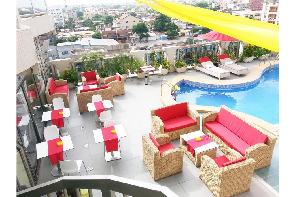Benin Royal Hotel Котону Екстериор снимка